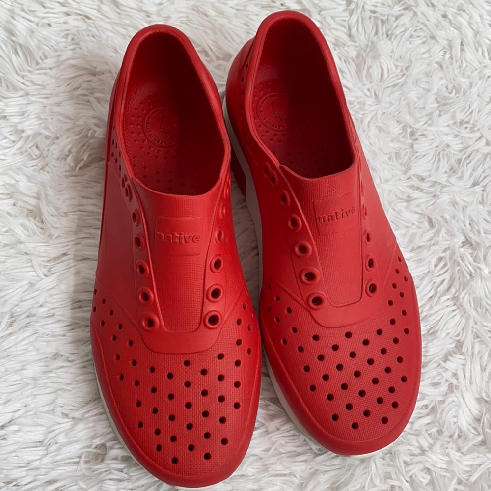 Native Slip on men’s shoes - Size 8